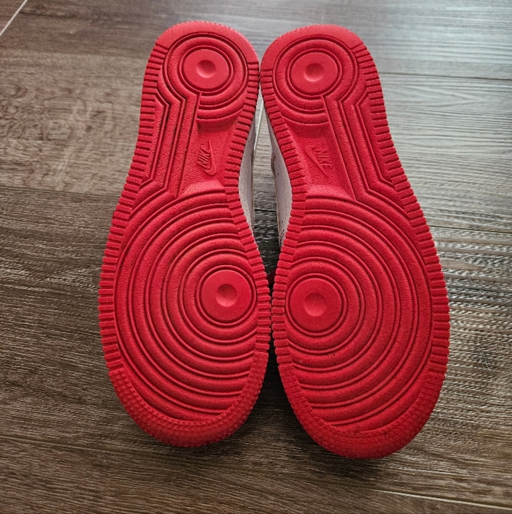 Nike Air Force 1 Youth Shoes Red and White Size 5Y - Picture 6 of 8